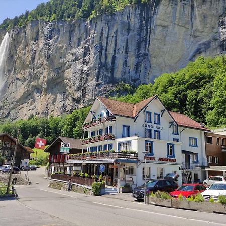 Hotel Restaurant Jungfrau Lauterbrunnen Exterior photo